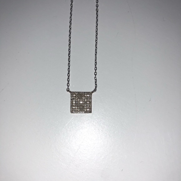 Stunning white gold diamond necklace - Picture 1 of 4
